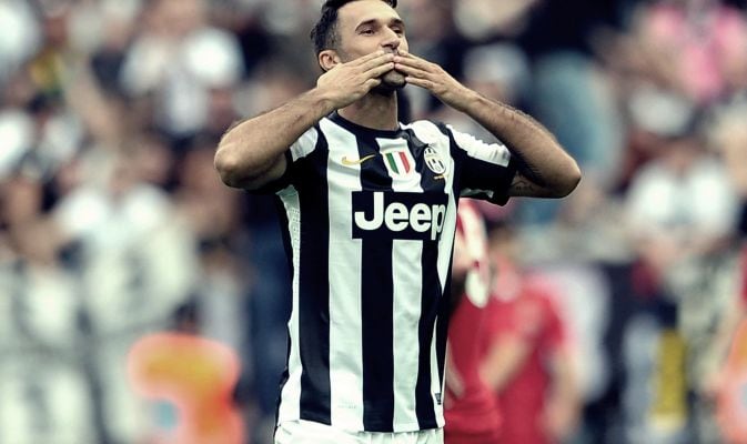 Napoli su Vucinic. Zuniga, quasi Juve