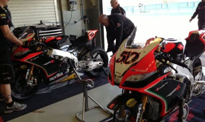 Sbk, Guintoli e Laverty pronti per Donington