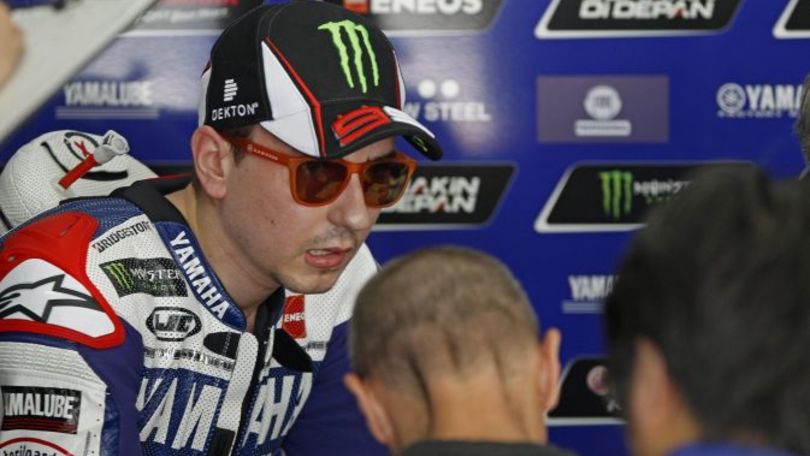 MotoGp Yamaha, Lorenzo: «Moto cambiata, dobbiamo migliorare»