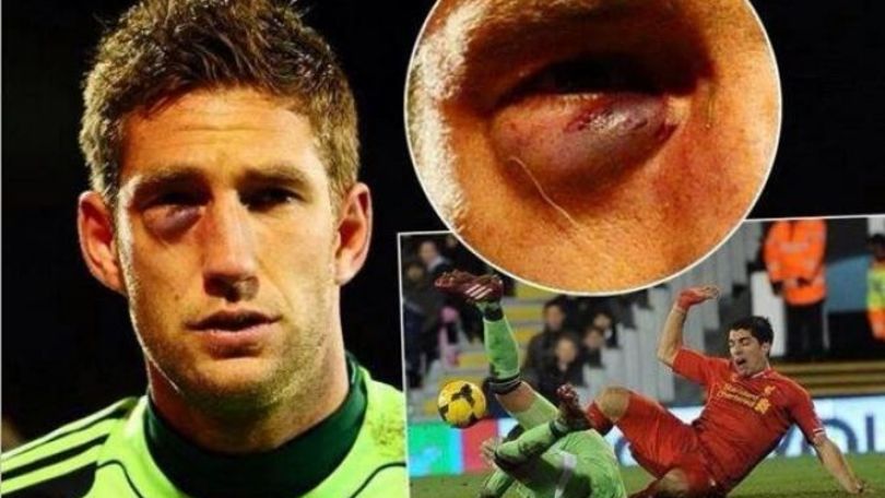 Stekelenburg ko per una brutta entrata di Suarez