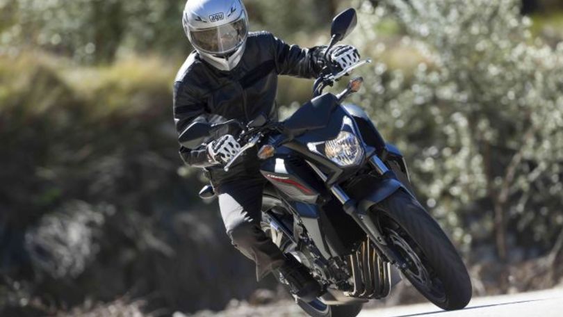 Honda CB650F: la prova su strada