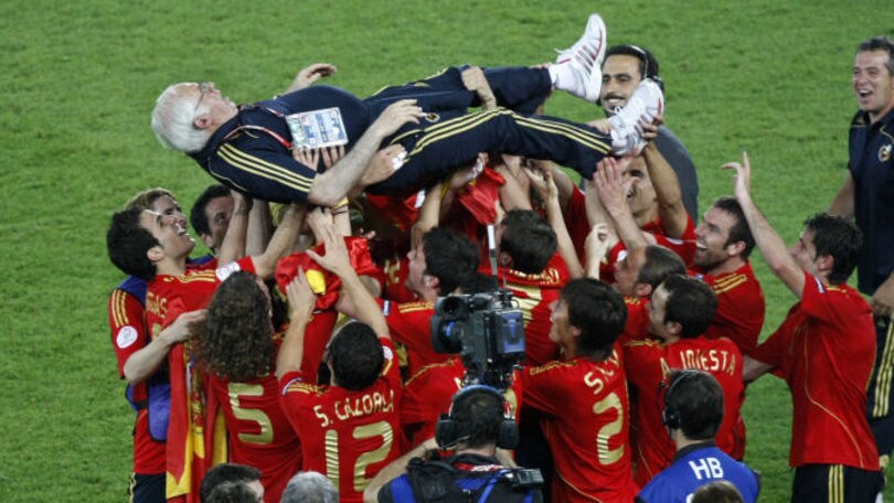Calcio in lutto, addio all'ex ct Spagna Aragones