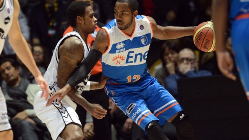 Basket A2 Gold, Torino si completa con Lewis