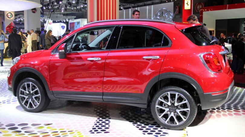 Nuova Fiat 500X: Salone Parigi Live