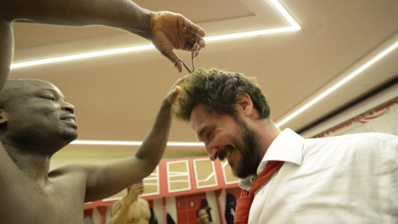 Basket Serie A, festa Varese E Pozzecco si rasa a zero