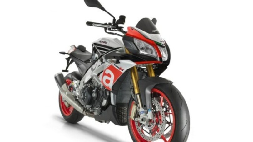 Nuova Aprilia Tuono, la prima immagine