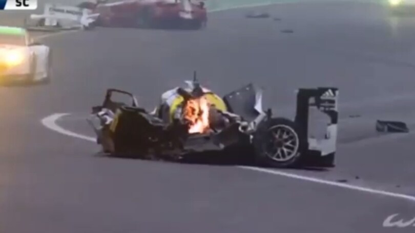 WEC, Webber si schianta con la sua Porsche