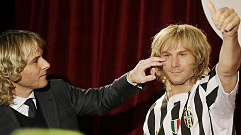 Foto Juve, Nedved a Praga inaugura la sua statua