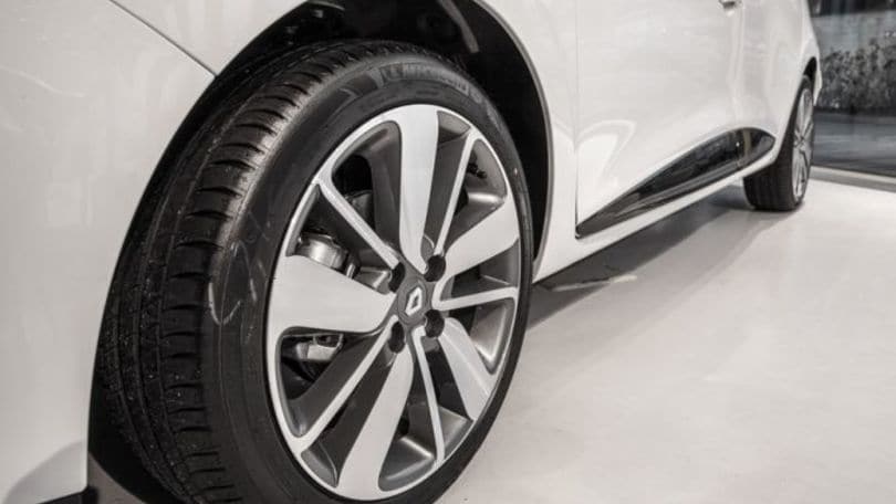 Nuova Renault Clio Costume National in edizione limitata