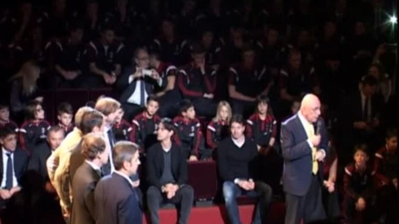 Galliani: "Avevo ritesserato Maldini! Nel Milan di Sacchi la miglior difesa della nostra storia"