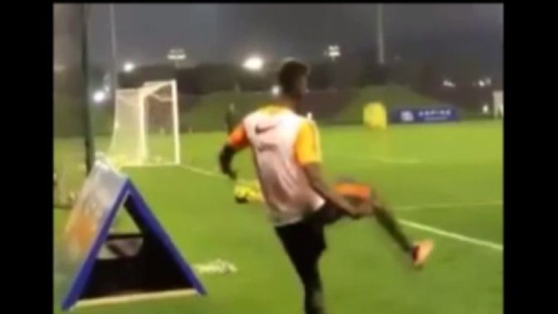 Pogba che magia in allenamento. L'effetto al pallone  incredibile