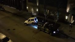 Jeep Wrangler si 'ribella' e fugge dal carro attrezzi