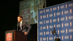 FOTO Nba, è Stephen Curry il miglior giocatore della stagione