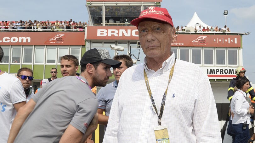 F1 Mercedes, Lauda: «Da Vettel parole stupide»