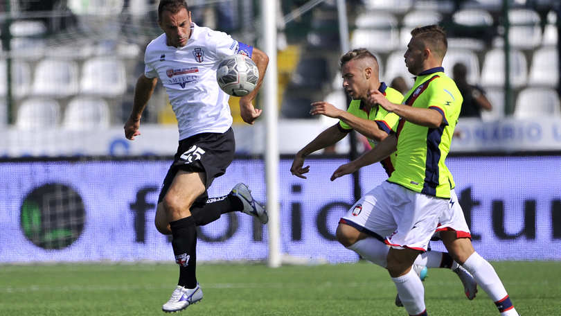 Scaglia: «Esonero Scazzola? Dispiace»