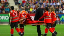 Spagna, problemi per Morata, esce in barella