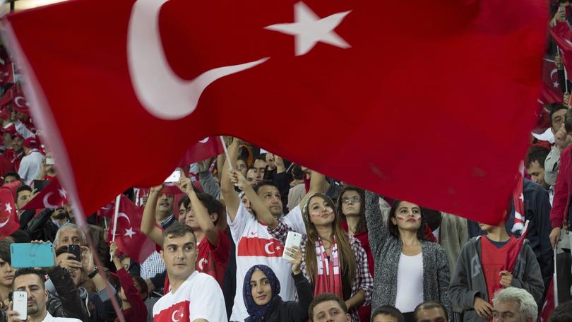 Euro 2016: Turchia e Croazia volano in Francia, Olanda eliminata