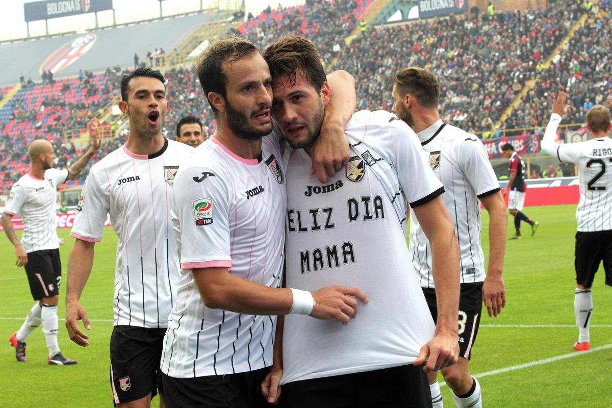 Bologna-Palermo 0-1: festa Vazquez, il gol è per la mamma