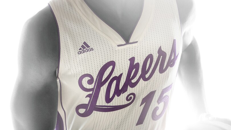 adidas crea le divise di Natale dell’NBA