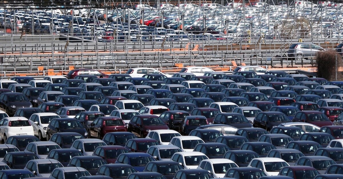 Mercato auto, ottobre a +8,6