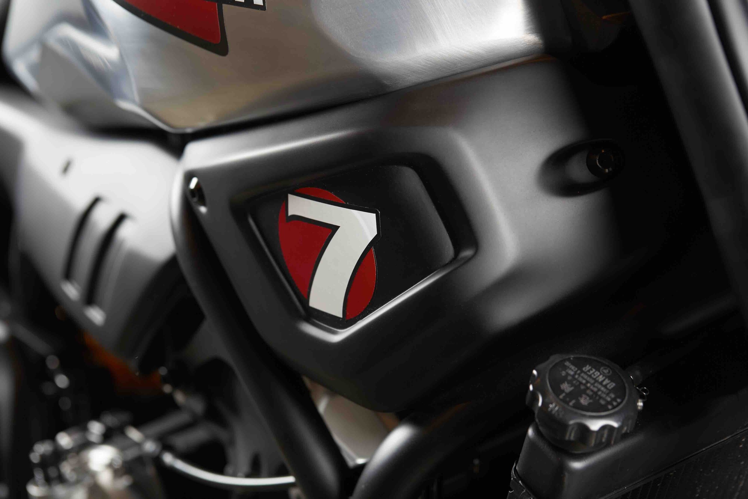Yamaha XSR 700: la Super 7 è made in Germany