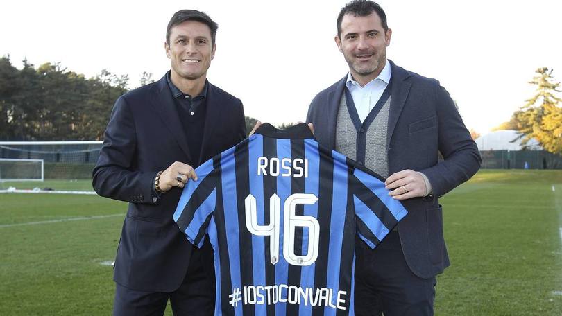 L'Inter tifa Rossi con la maglia: #iostoconVale