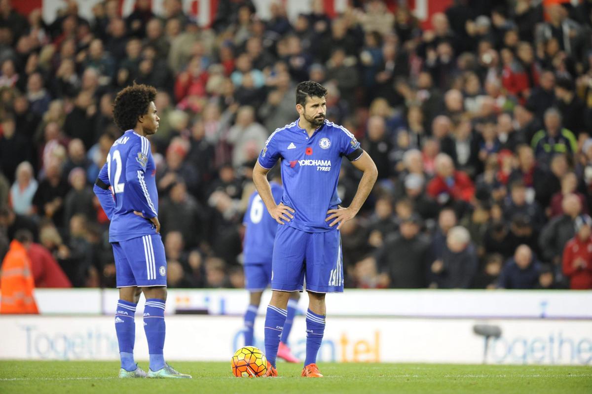 Il Chelsea non vince più, ko 1-0 dallo Stoke: Mou a rischio