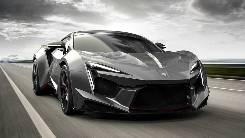 Fenyr, dagli Emirati la supercar da 400 all'ora