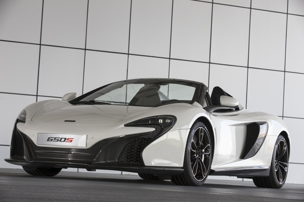 McLaren Al Sahara, sabbia dorata