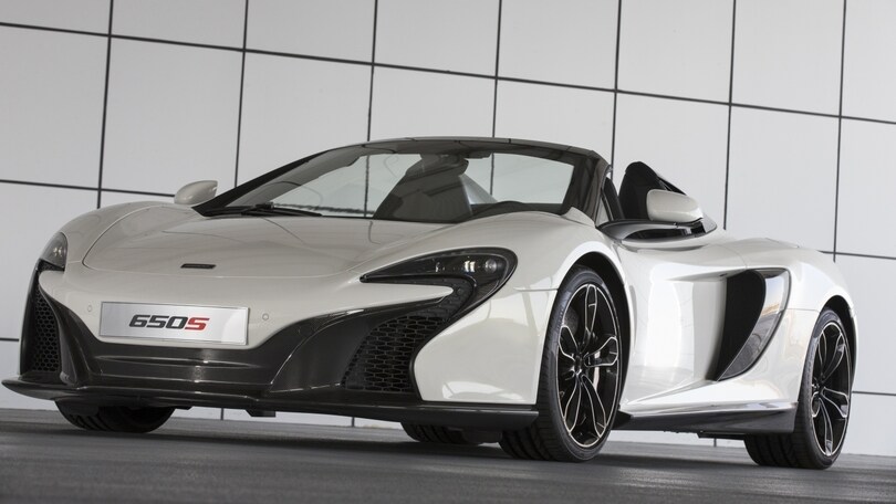 McLaren Al Sahara, sabbia dorata