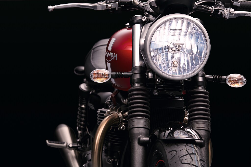 Triumph a EICMA: Street Twin, la piccola Bonneville