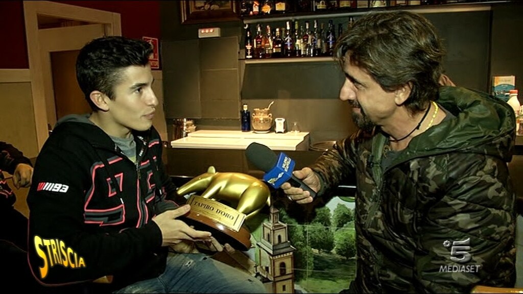 Marc Marquez, Striscia gli consegna il Tapiro d'oro