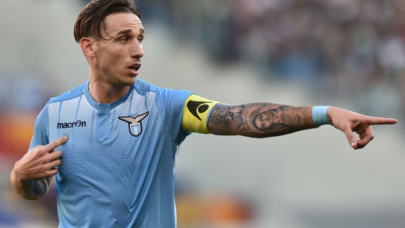Calciomercato Inter, rinforzi al centro: se salta Pirlo c'è Biglia