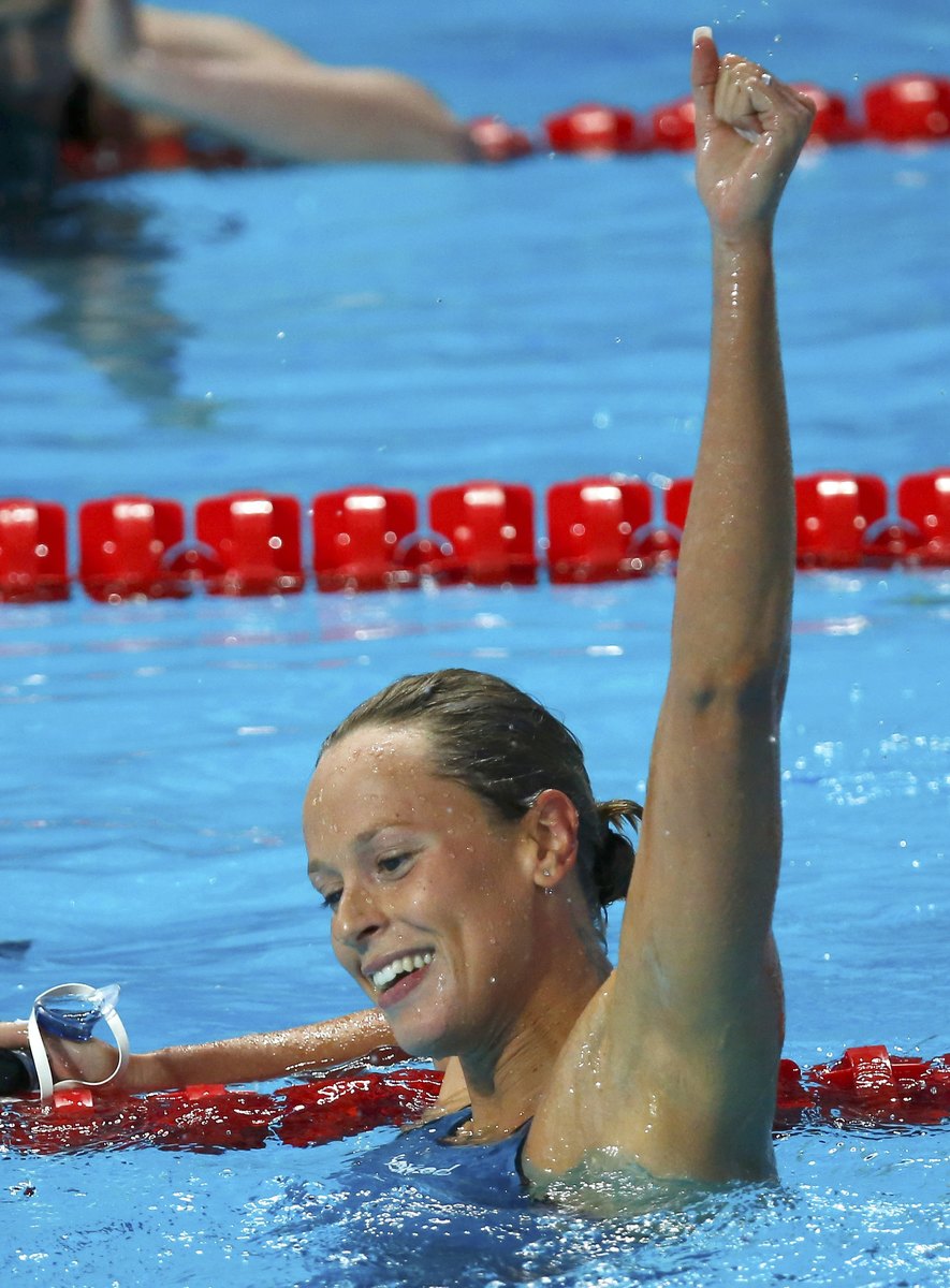 Nuoto, meeting di Viareggio: Pellegrini vince i 200, Orsi da record