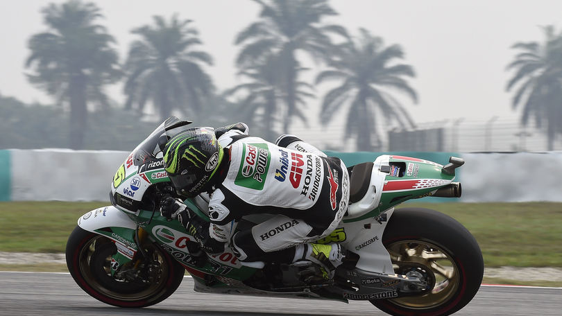 Attentati Parigi, Crutchlow: «Quello che è accaduto è terribile!»
