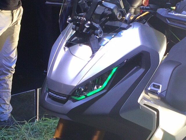 EICMA 2015: Honda City ADV, cross da città