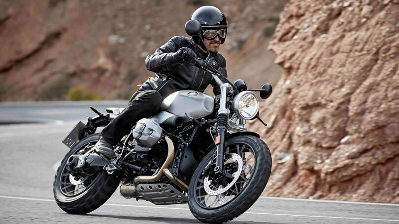 Eicma 2015: BMW NineT Scrambler, retrogusto off-road