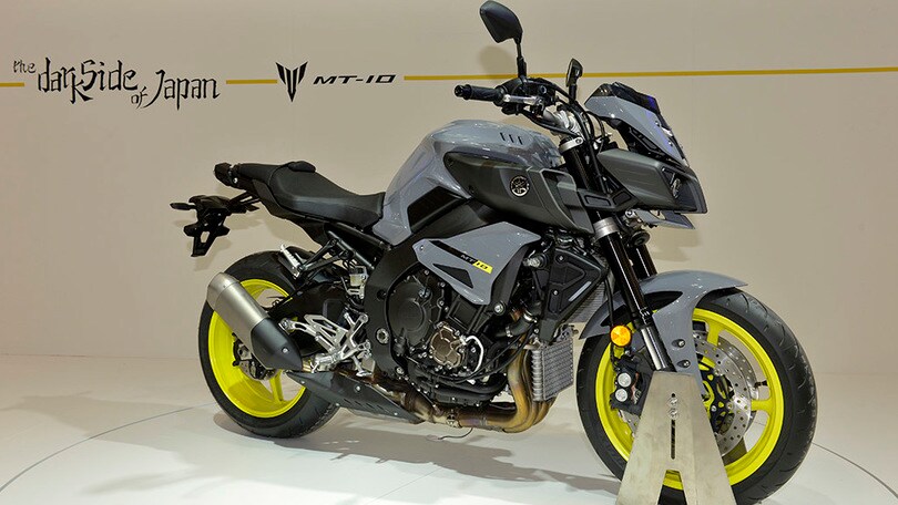 Yamaha MT-10, la “nuda” di Lorenzo a EICMA 2015
