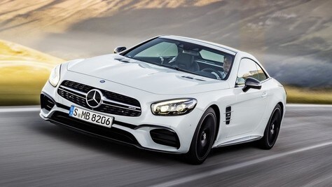 Mercedes SL, la roadster-coupé si rinnova