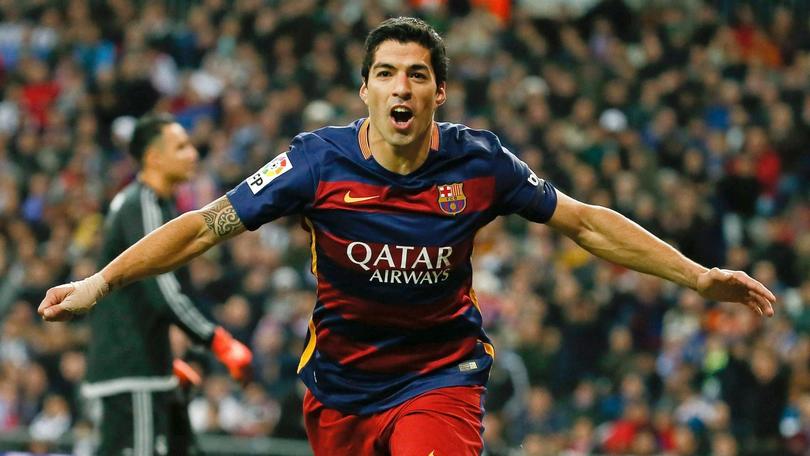 Liga, Real Madrid umiliato dal Barcellona: 0-4, il Bernabeu contesta Benitez e Perez