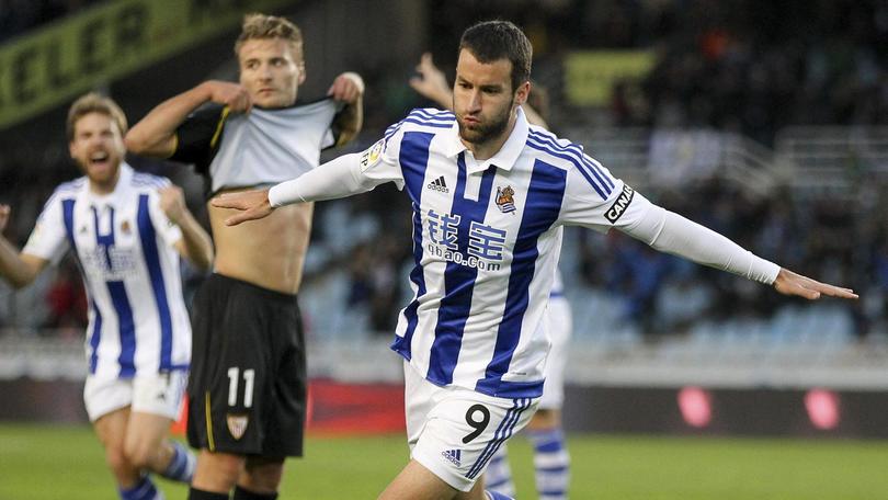 Liga, Siviglia ko con la Real Sociedad. Andreolli, grave infortunio