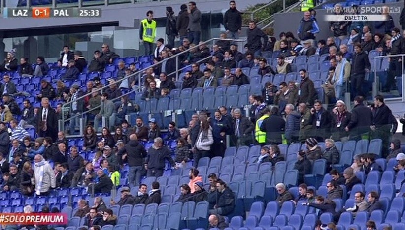 Lazio-Palermo, momenti di tensione per uno zainetto incustodito