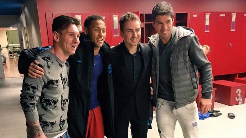 Lorenzo festeggia con Messi la sconfitta della Roma