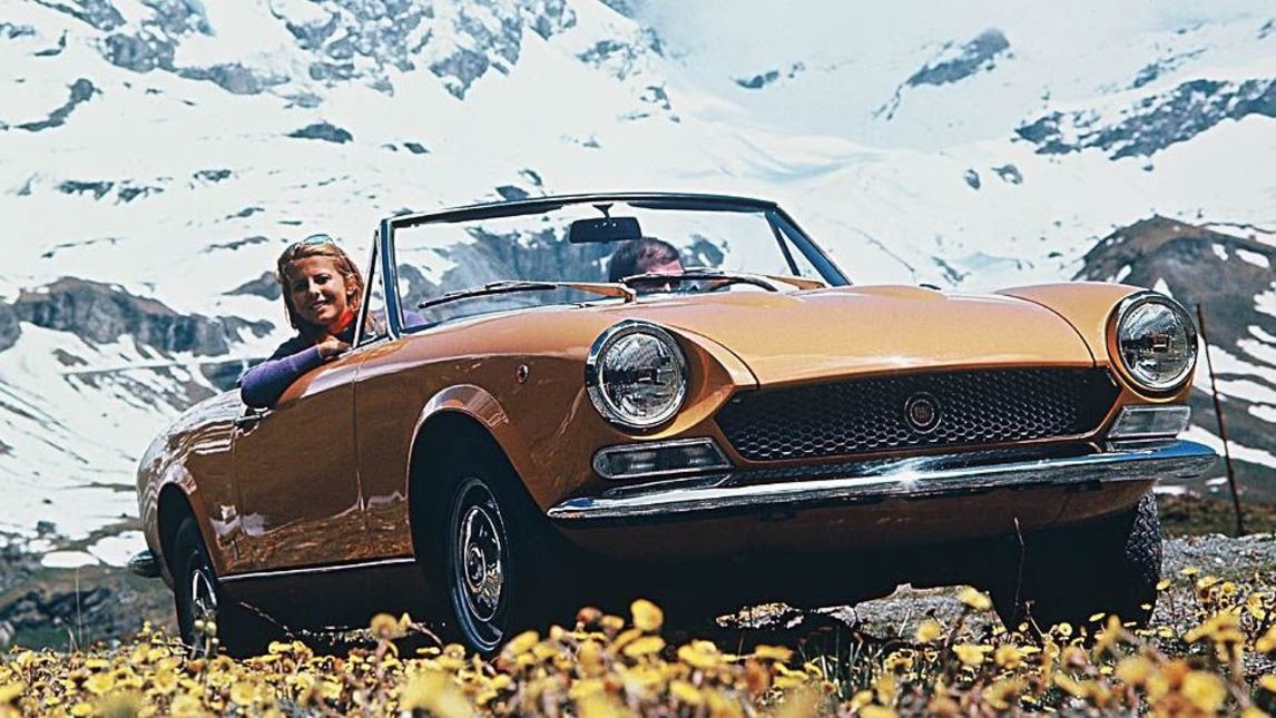 Fiat 124 Spider, un sogno nato 50 anni fa
