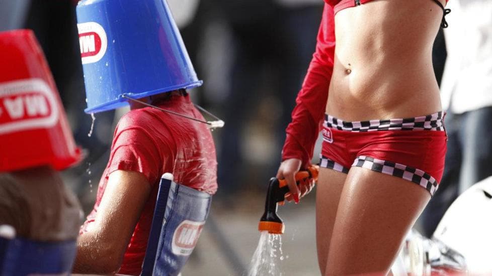 <p>Ogni anno, in occasione dei più famosi raduni, l’azienda di prodotti per la pulizia auto Ma-Fra organizza il Sexy Car Wash. Il successo di pubblico è assicurato… (fonte Facebook)</p>
