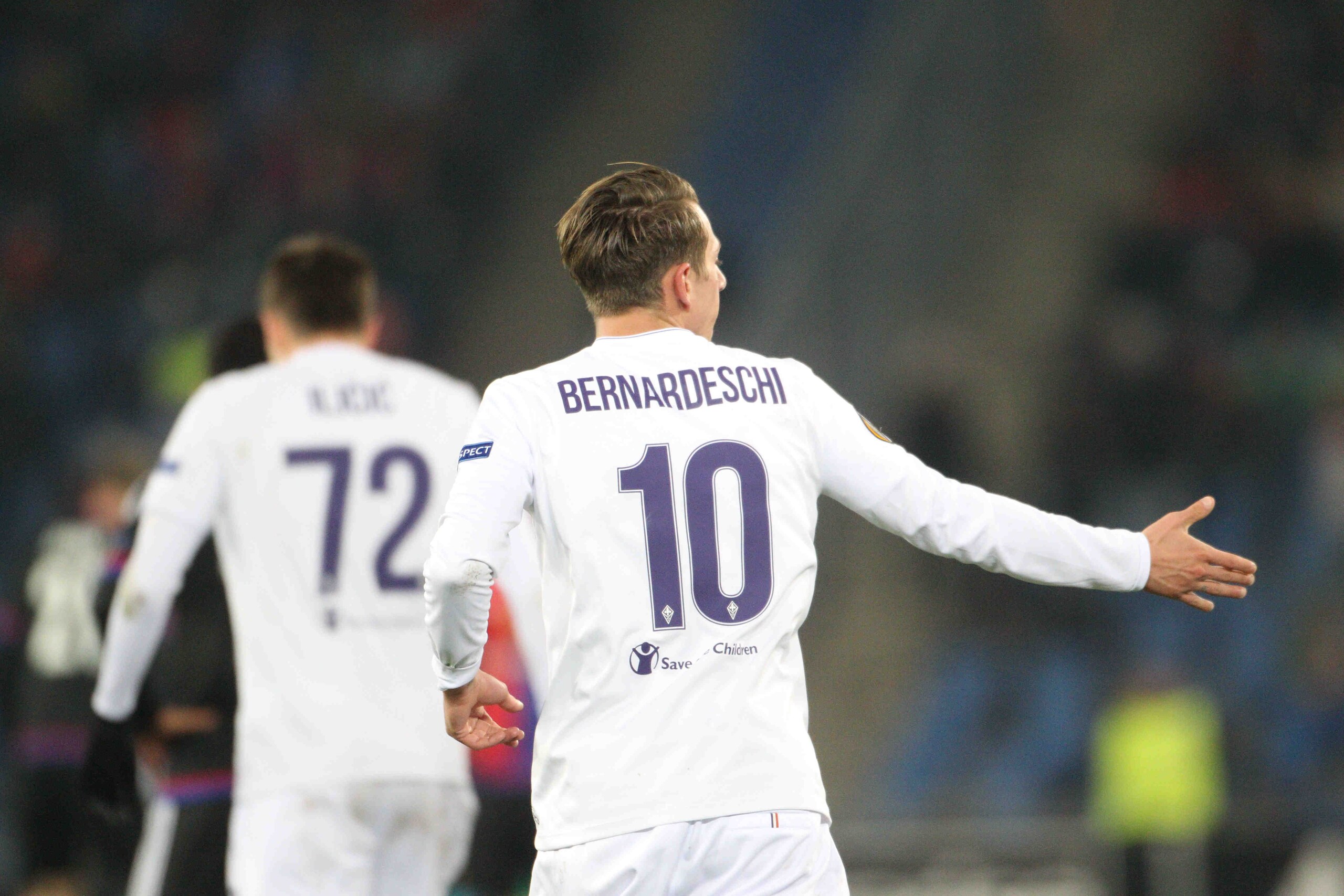 Europa League, Basilea-Fiorentina 2-2: doppietta Bernardeschi non basta