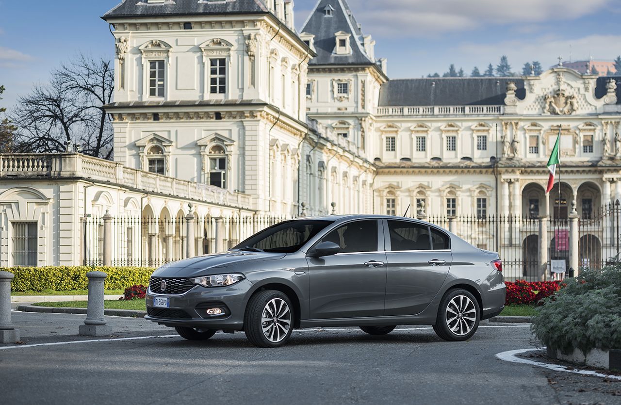 Nuova Fiat Tipo: motori e prezzi
