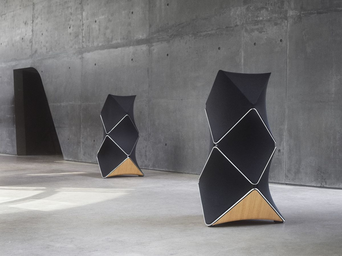 Bang & Olufsen festeggia 90 anni