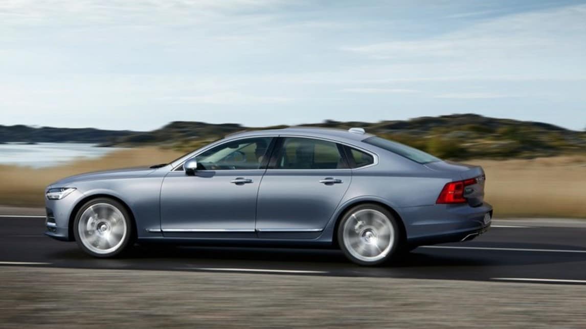 Volvo S90, nuova regina di Svezia
