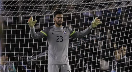 Calciomercato, Alisson: «Juventus o Roma? Non ho ancora scelto»